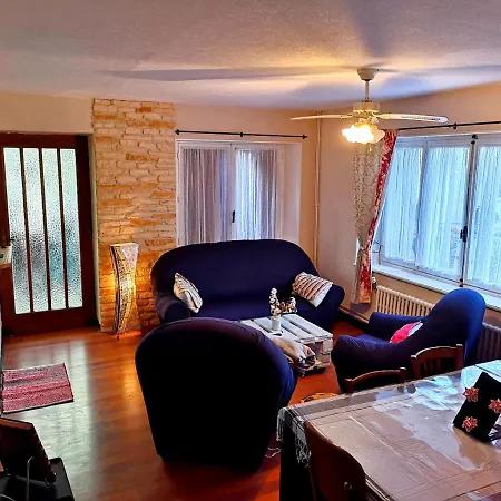 Semesterbostad Chez Petit